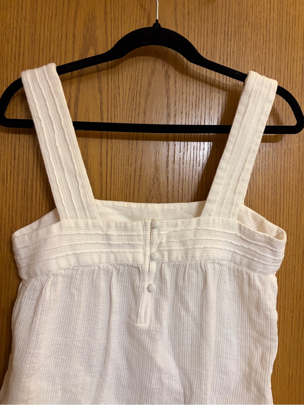 faherty top - Picture 4 of 6